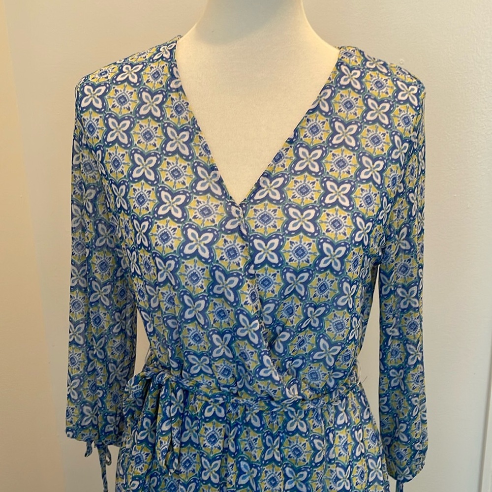 Floral blue, white and yellow Dress - Worn Once- Size M- Excellent Condition - Picture 1 of 5